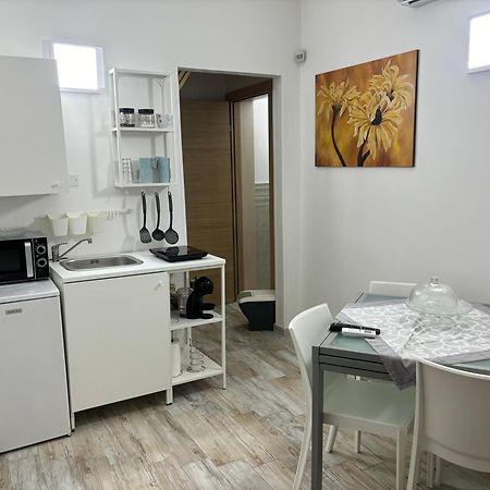 L'Arco Di Porta Lecce Apartment Brindisi Exterior photo